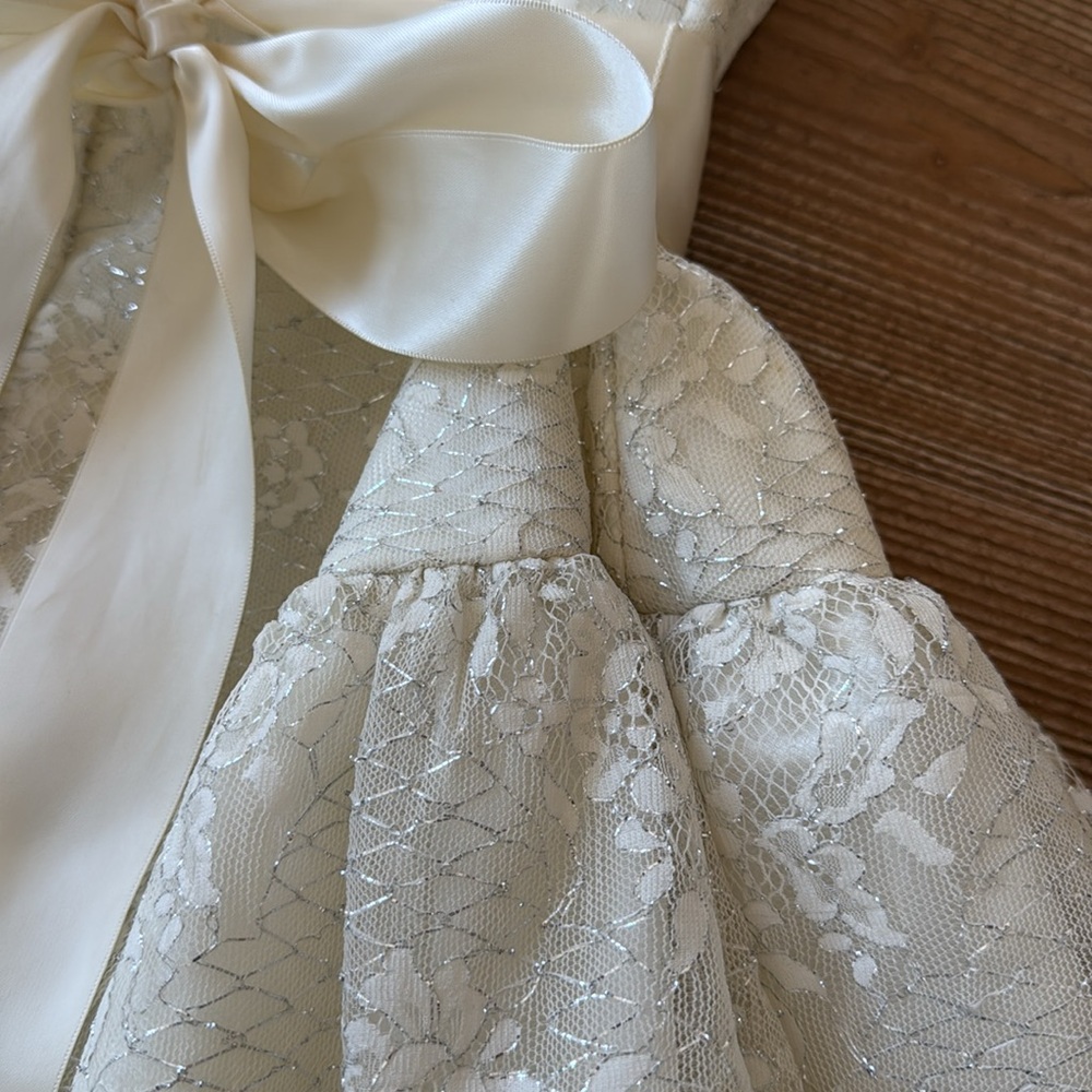 Stunning formal dress - Picture 3 of 7